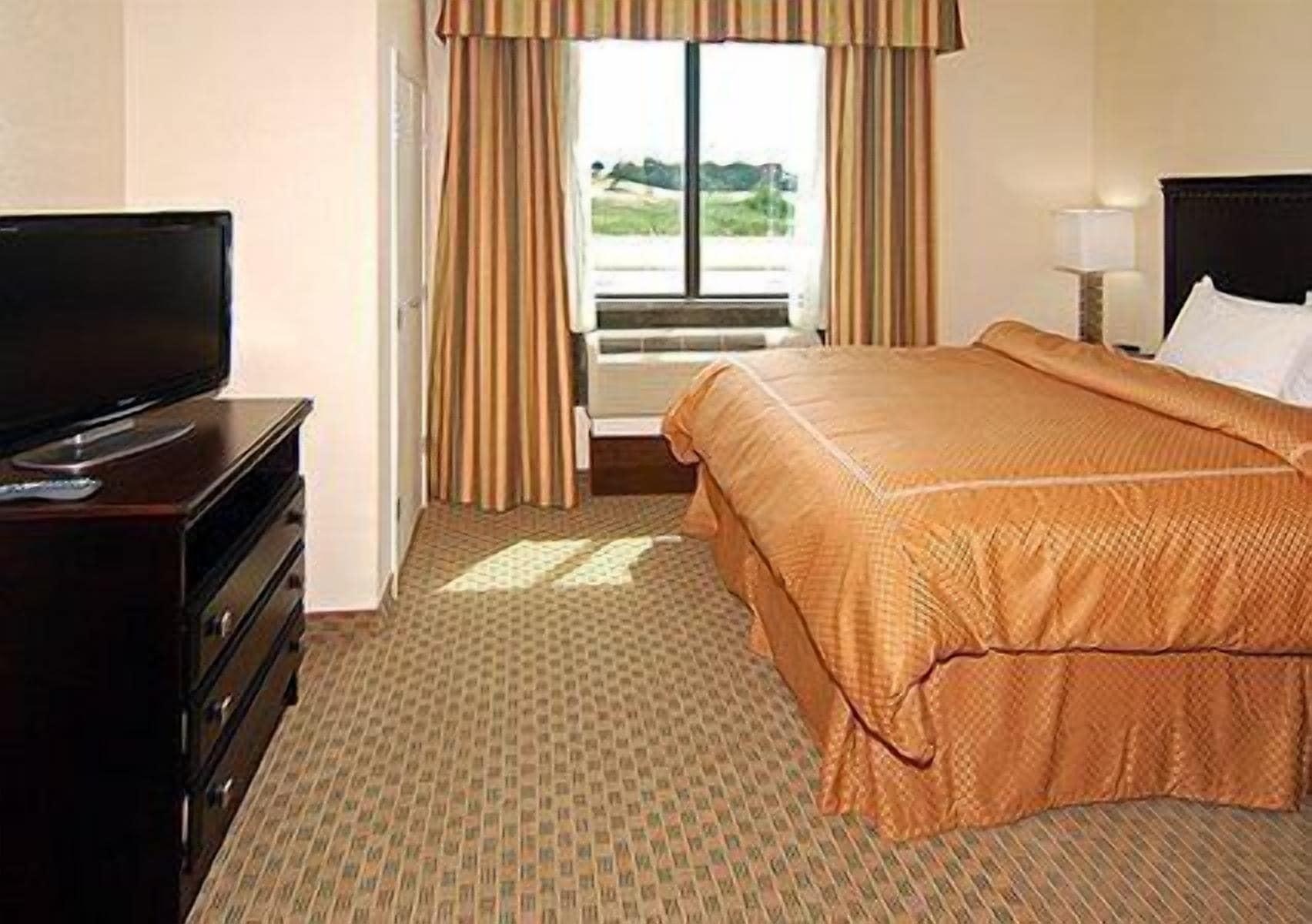 Fairfield By Marriott Inn & Suites Hillsboro Exteriér fotografie